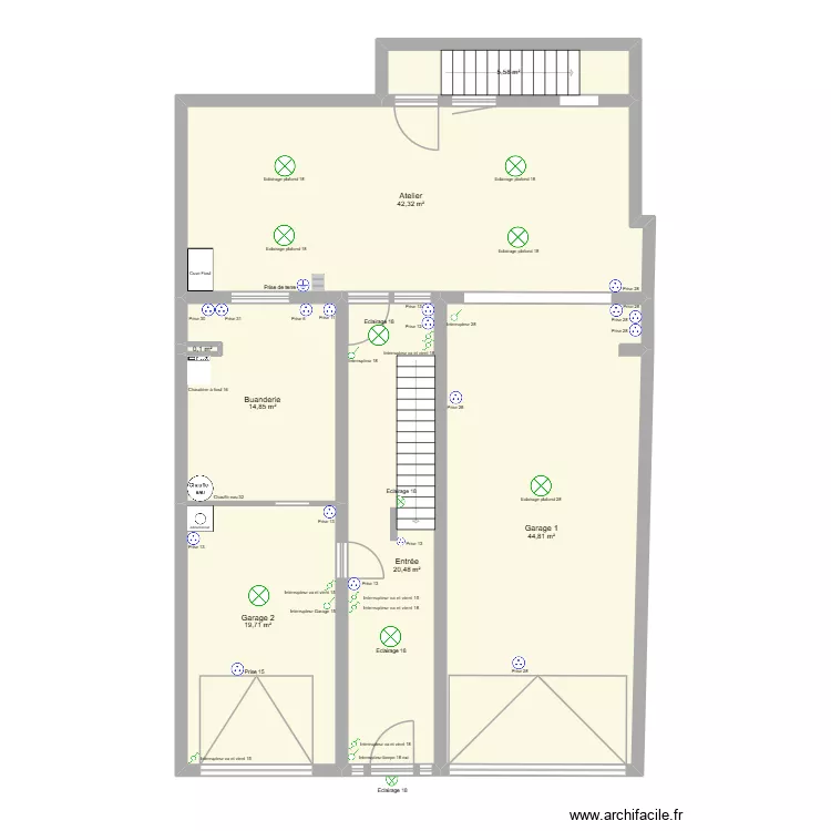 Rez chaussée. Plan de 7 pièces et 148 m² Rez chaussée. Plan de 7 pièces et 148 m²