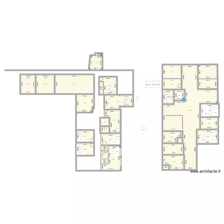 avec meubles dans un. Plan de 30  et 420 m²