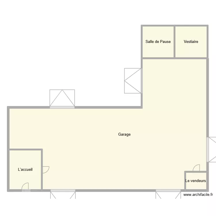 Garahe. Plan de 5 pièces et 304 m²