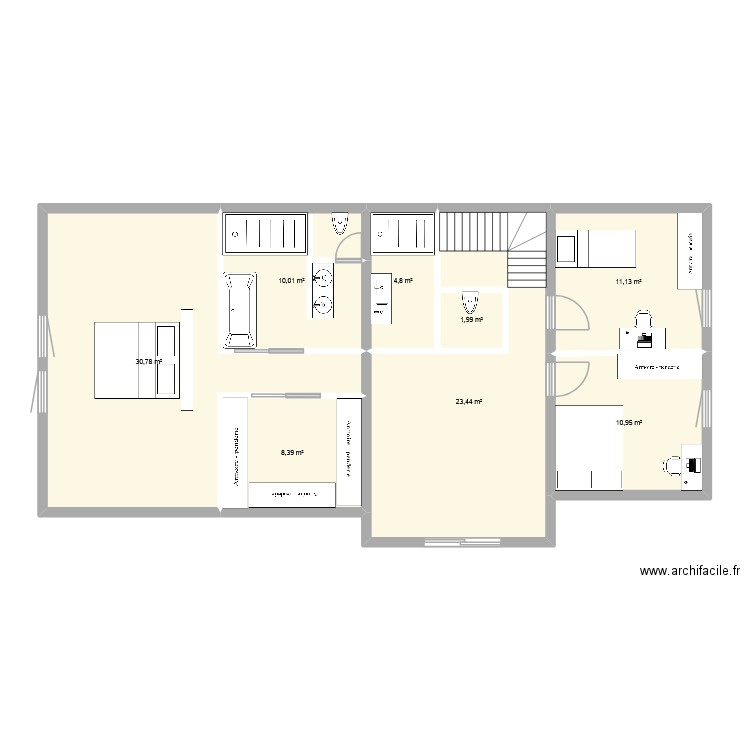 Etage. Plan de 8 pièces et 101 m2