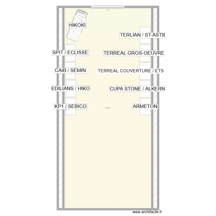 plan. Plan de 3 pièces et 413 m²