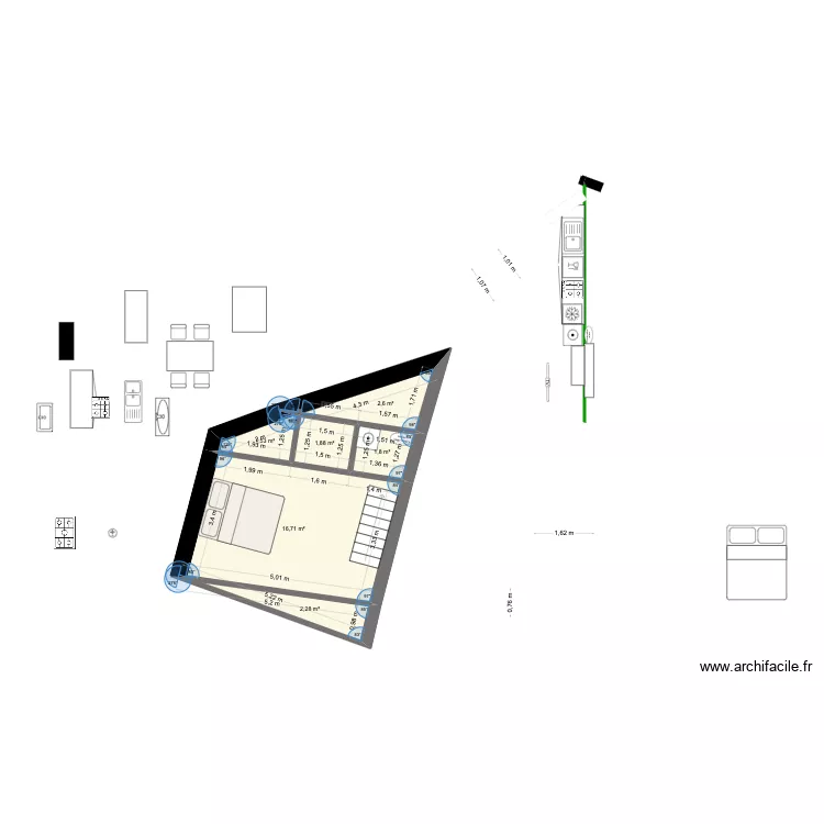 GRENIER 1. Plan de 6 Pièces et 27 m²