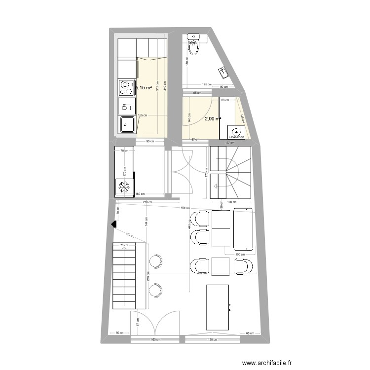 Saint-Hilaire RDC. Plan de 2 pièces et 8 m2