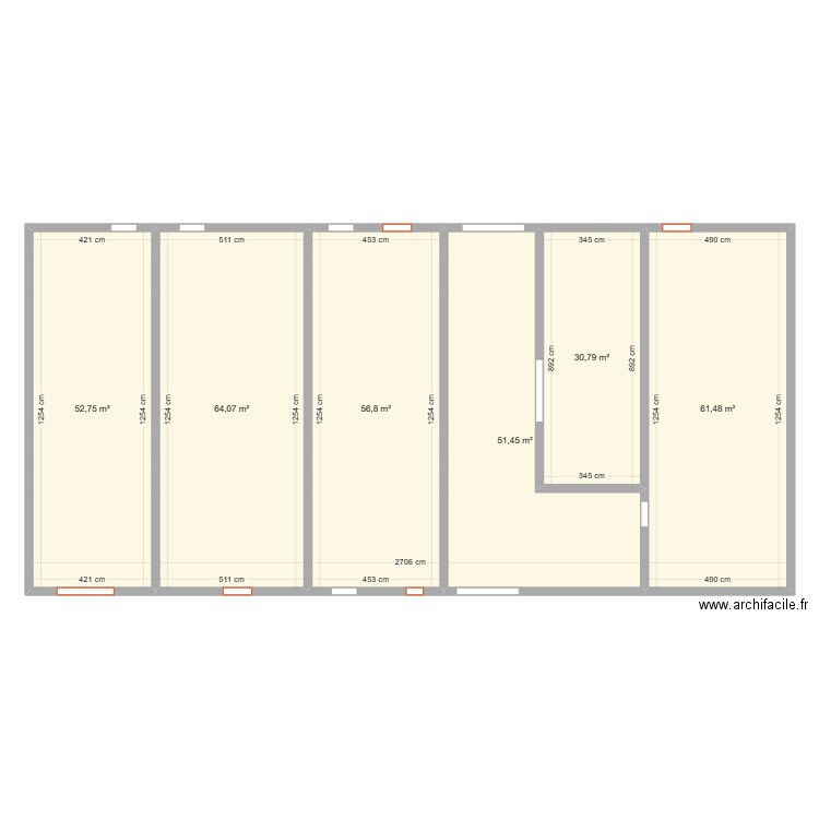 SEZERAI. Plan de 11 pièces et 585 m2