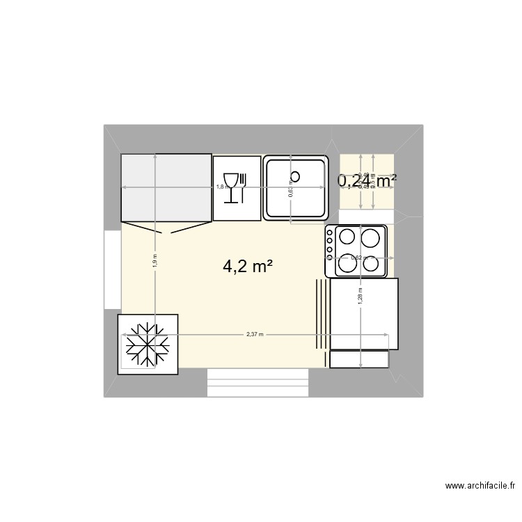 Cuisine. Plan de 2 pièces et 4 m2