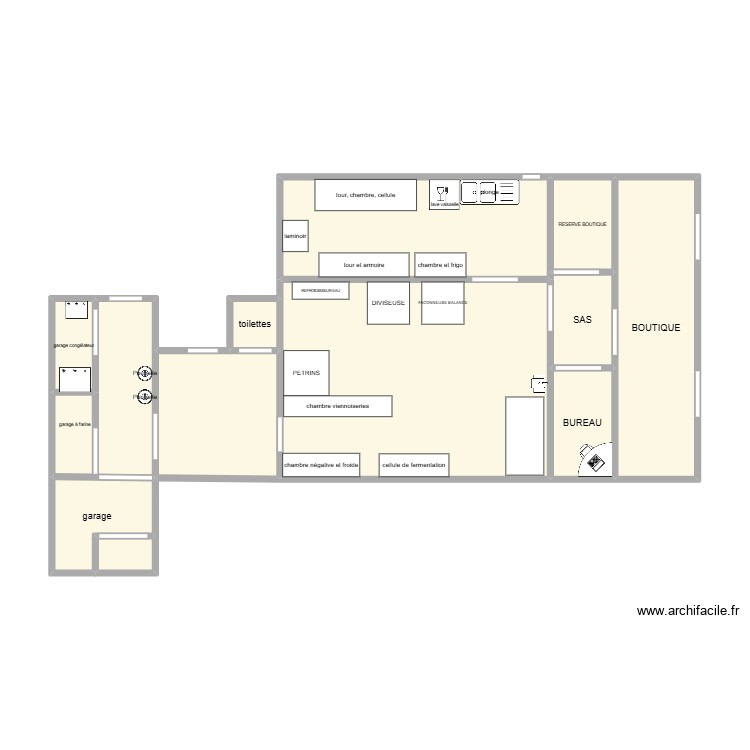 moustapha. Plan de 0 pièce et 0 m2