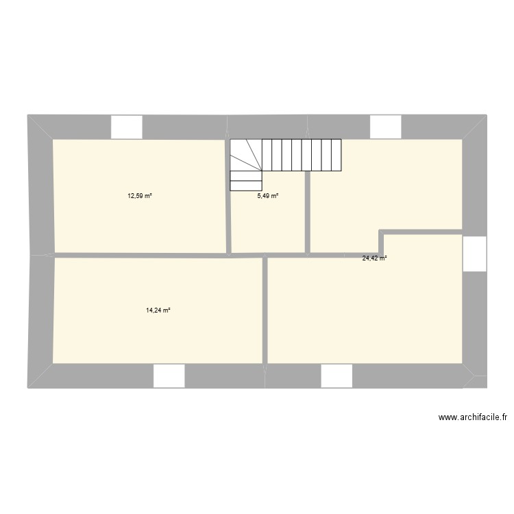 etage. Plan de 4 pièces et 57 m2