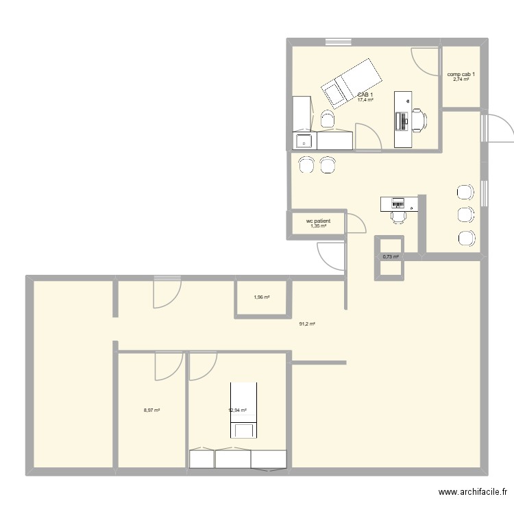 cab. Plan de 8 pièces et 137 m2