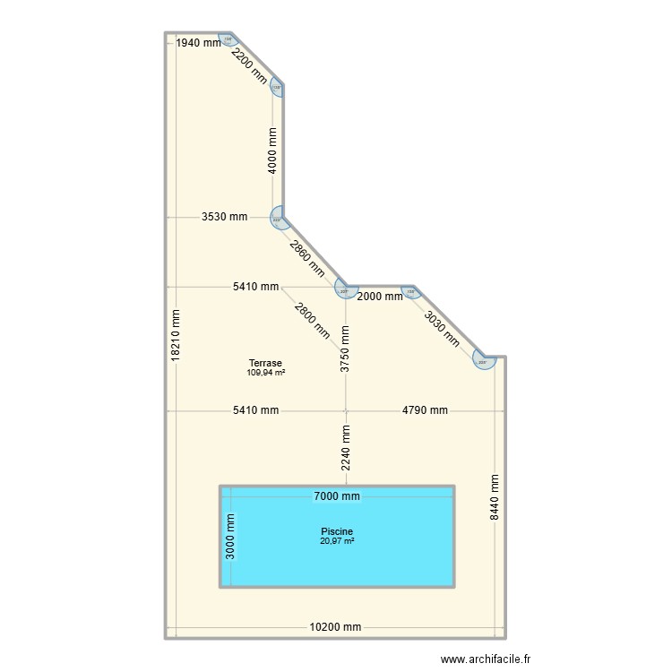 terrase_niveaux. Plan de 2 pièces et 153 m2
