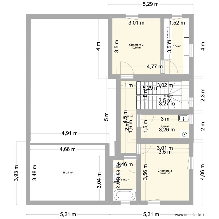Maison 1er étage. Plan de 8 pièces et 61 m2