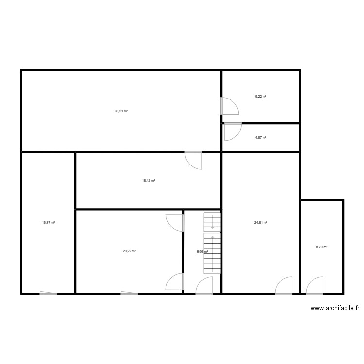 Vierset Barse. Plan de 9 pièces et 147 m2