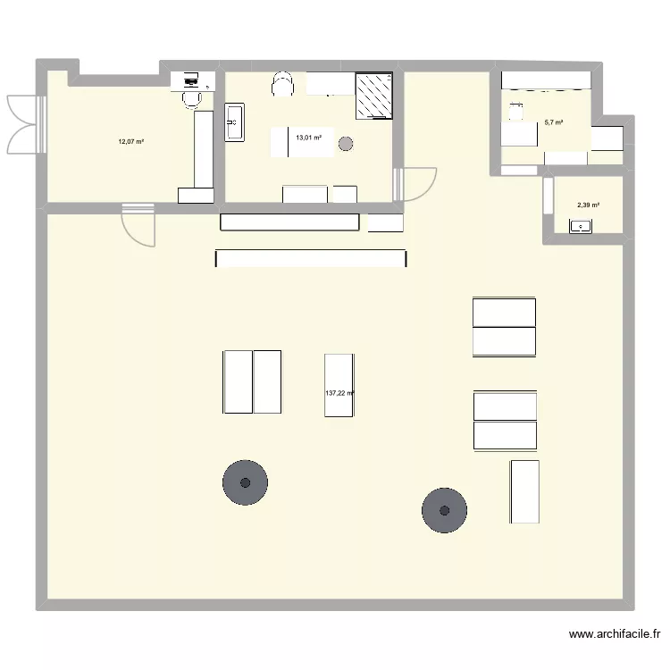 cabine nocib&eacute; 33. Plan de 5 pièces et 170 m²