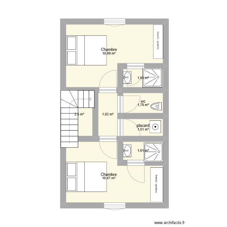 frangy. Plan de 8 pièces et 32 m2