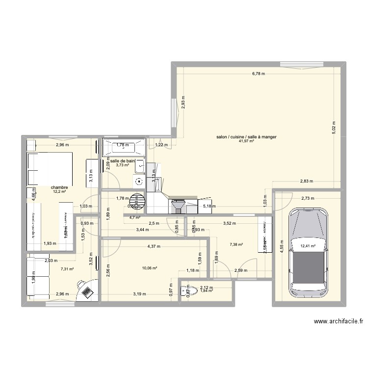 maison 33700. Plan de 9 pièces et 102 m2