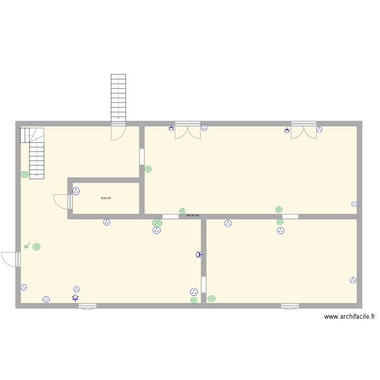 rikeka cuis. Plan de 2 pièces et 174 m2