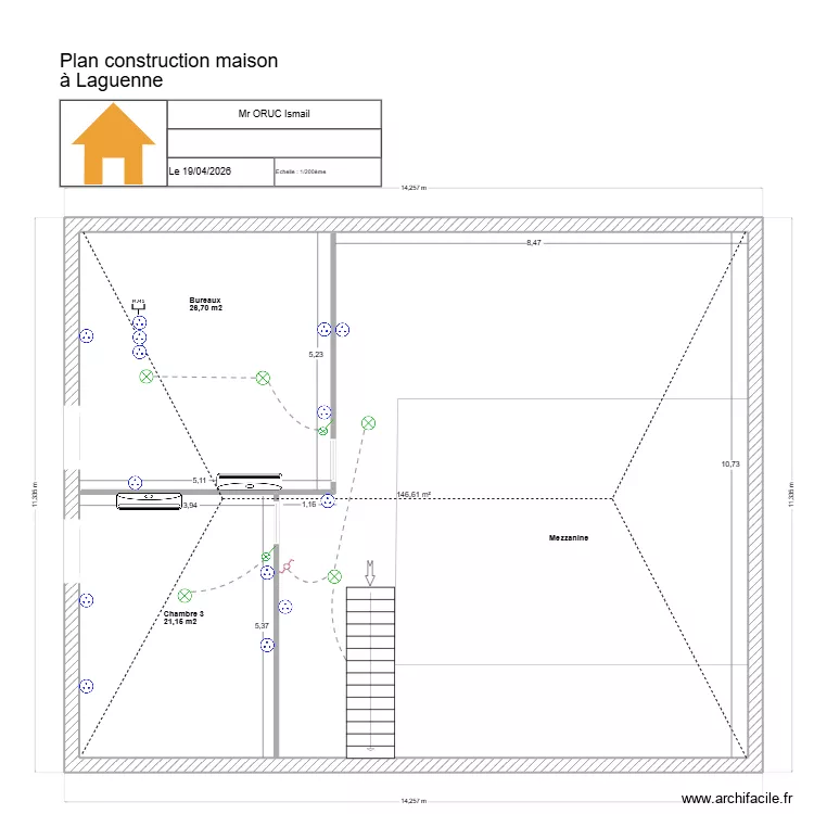Plan maison Laguenne Etage. Plan de 1  et 147 m²