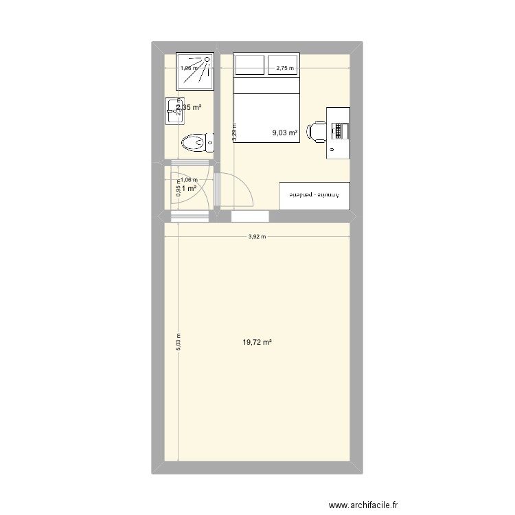 Piece du fond 2. Plan de 4 pièces et 32 m2