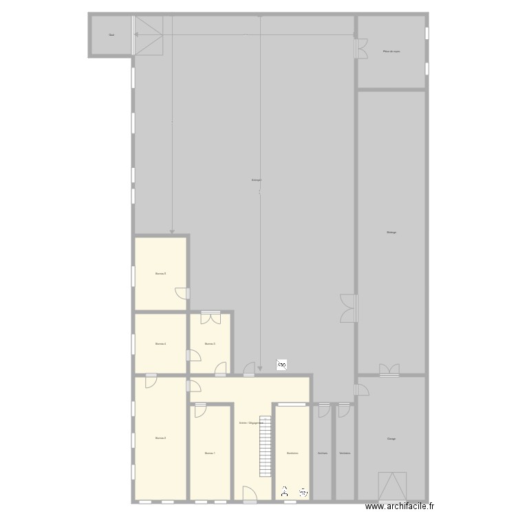 puygouzon. Plan de 14 pièces et 697 m2