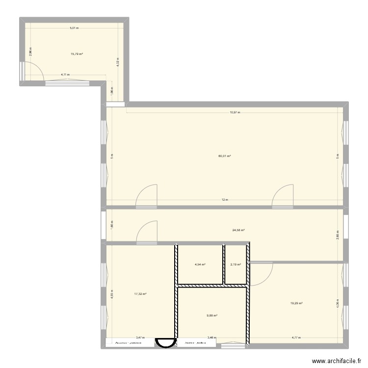 CHESNOIS RDC 04012025. Plan de 8 pièces et 154 m2