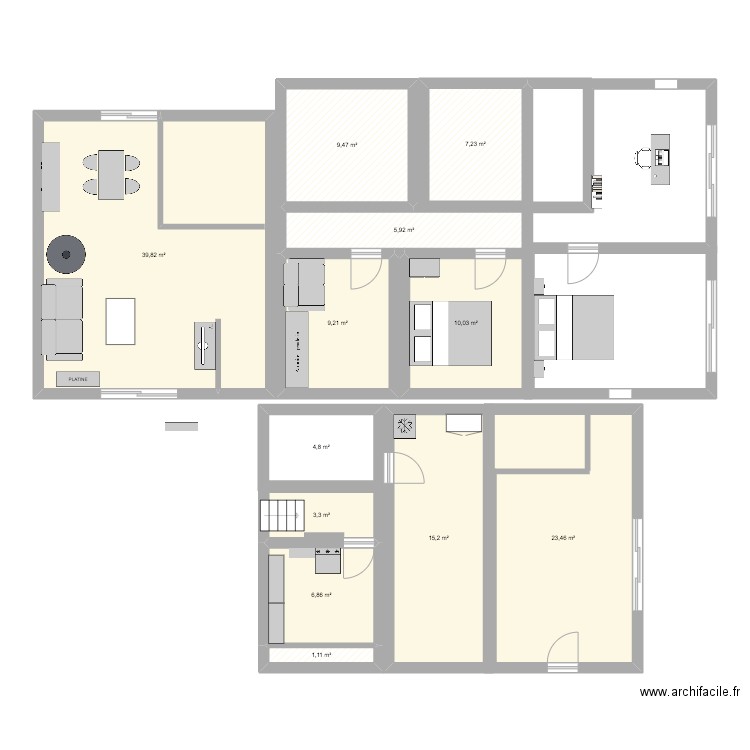 MAISON BERNIN MEUBLÉE V2. Plan de 12 pièces et 136 m2