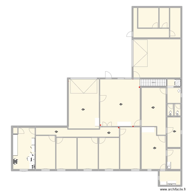 RDC CIC. Plan de 25 pièces et 303 m2