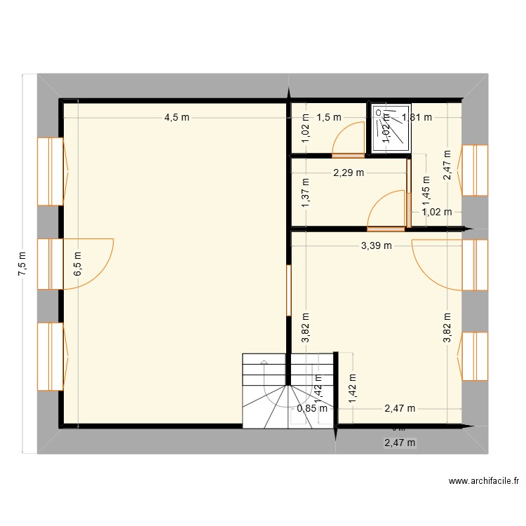 Plan bas. Plan de 5 pièces et 21 m2