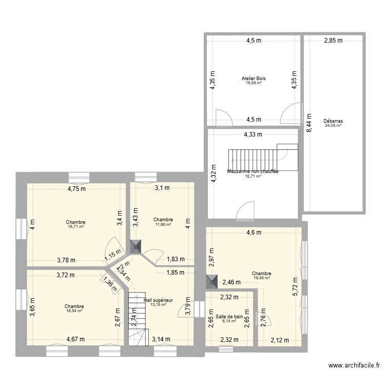 1er étage. Plan de 9 pièces et 148 m2