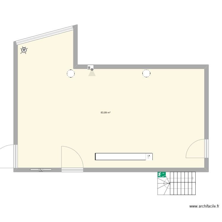 BAR. Plan de 1 pièce et 84 m2