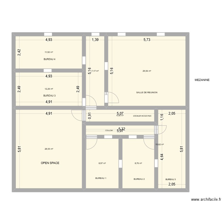 BETTON. Plan de 9 pièces et 127 m2