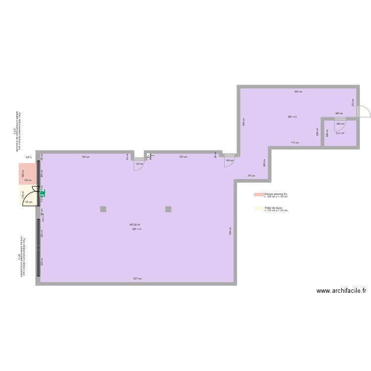 BISTROT SARLAT DANS L'EXISTANT. Plan de 4 pièces et 207 m2
