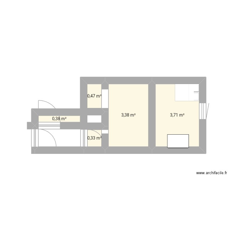 Appart. Plan de 5 pièces et 8 m2