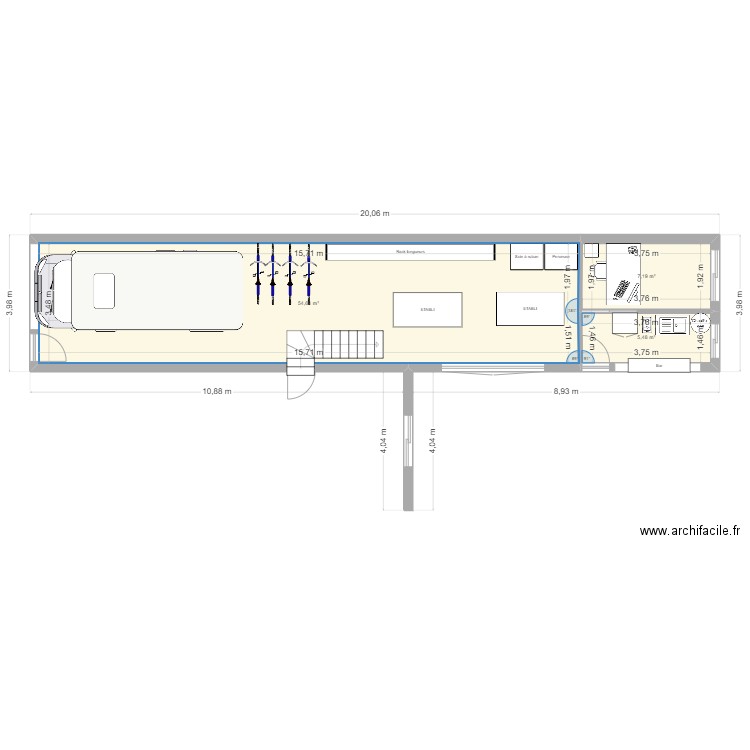 Atelier. Plan de 3 pièces et 67 m2