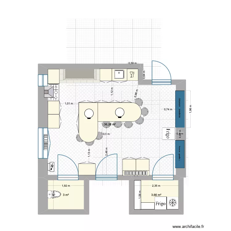 Grande cuisine. Plan de 3  et 43 m²