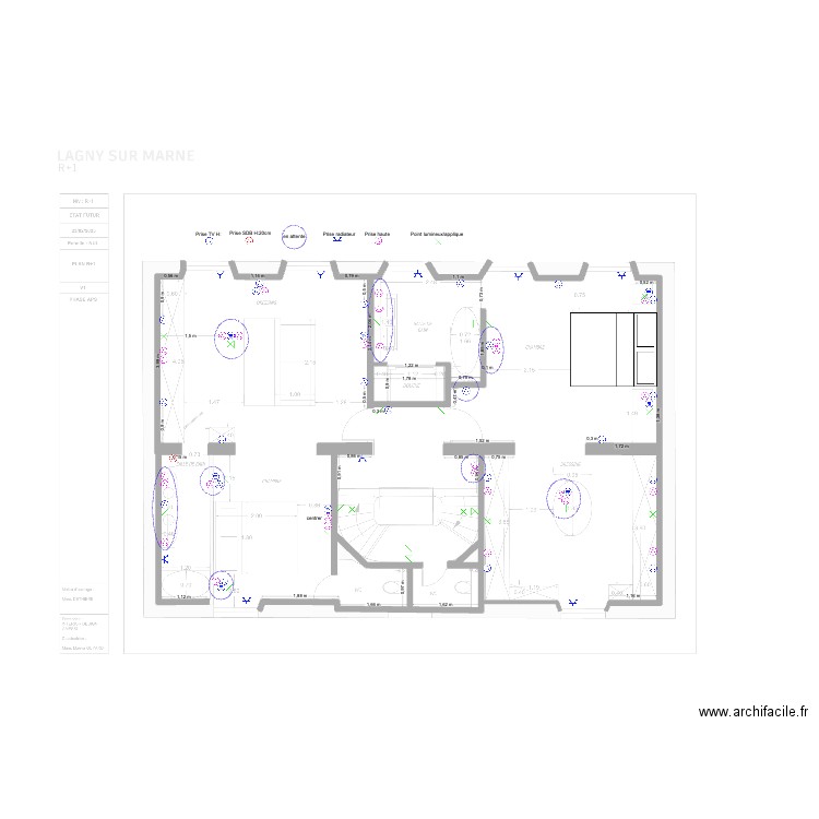 PRISES 1er. Plan de 0 pièce et 0 m2