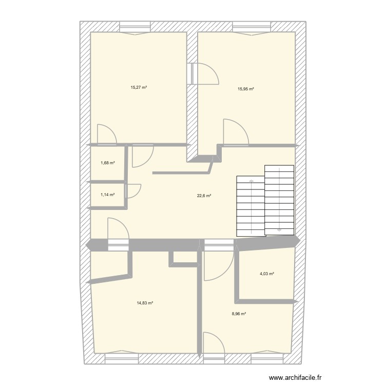 16 degrés. Plan de 0 pièce et 0 m2