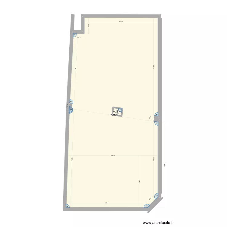 Local commercial - base. Plan de 2  et 78 m²