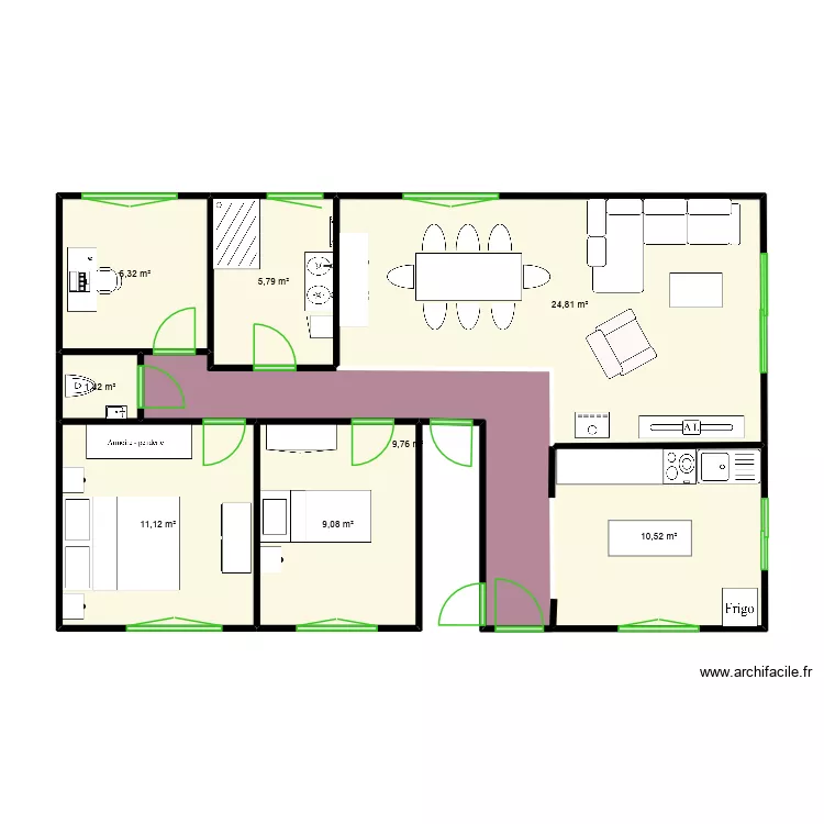 Premiere accroche 2. Plan de 8 pièces et 79 m²