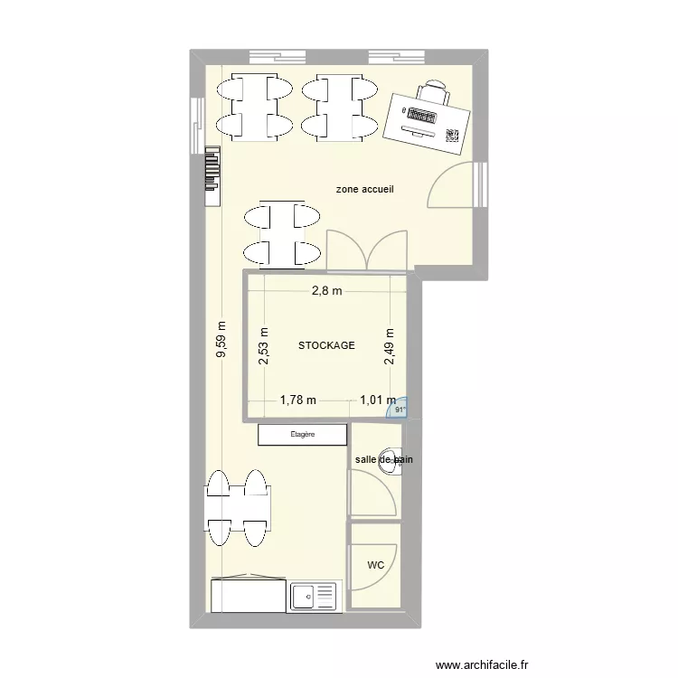 zone accueil. Plan de 4  et 37 m²