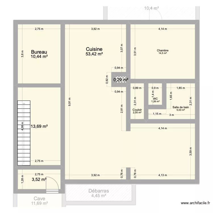 Maison Gandrange. Plan de 25  et 322 m²