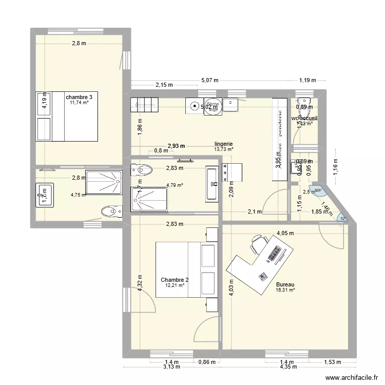 draguignan2 tre. Plan de 8  et 67 m²