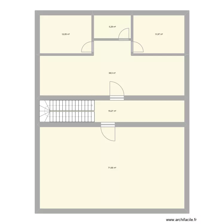 240m2. Plan de 6  et 159 m²