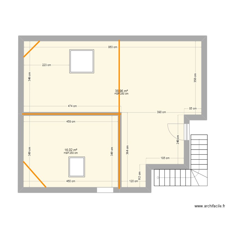 petit grenier. Plan de 2 pièces et 55 m2