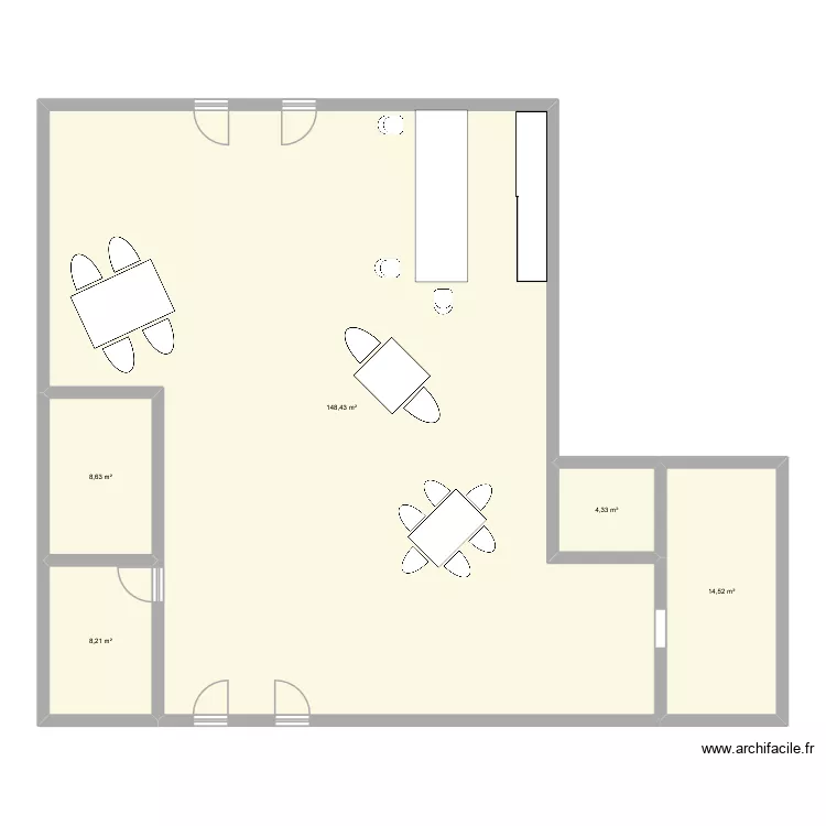 Plan du stand. Plan de 5  et 184 m²