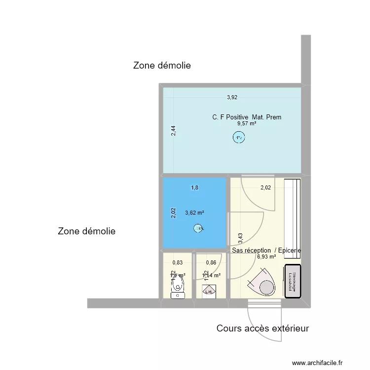 HAITIA 012 Stockage / Vestiaires. Plan de 5  et 22 m²