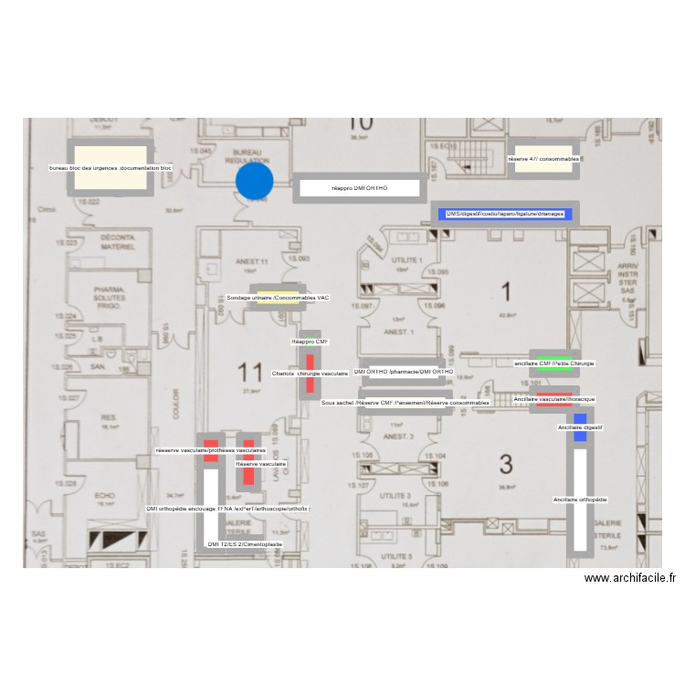 bloc des urgences. Plan de 17 pièces et 33 m2
