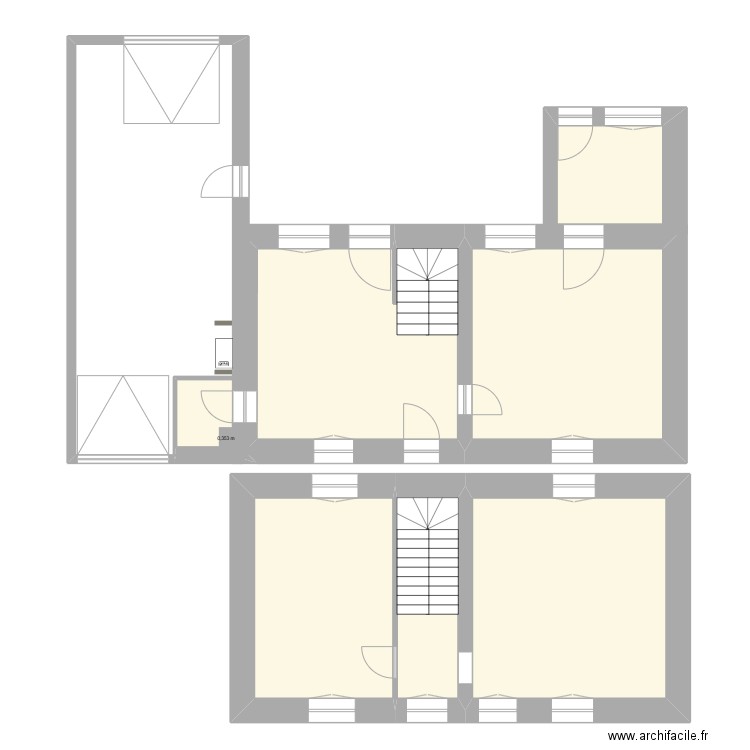 base modifiée. Plan de 8 pièces et 106 m2