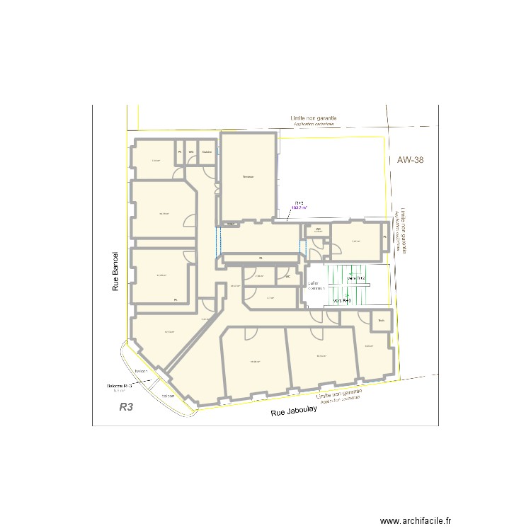 R+3 Vierge Ok. Plan de 28 pièces et 195 m2