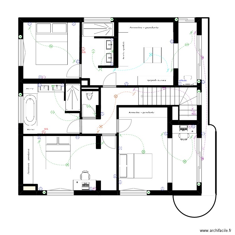 darquié. Plan de 15 pièces et 170 m2