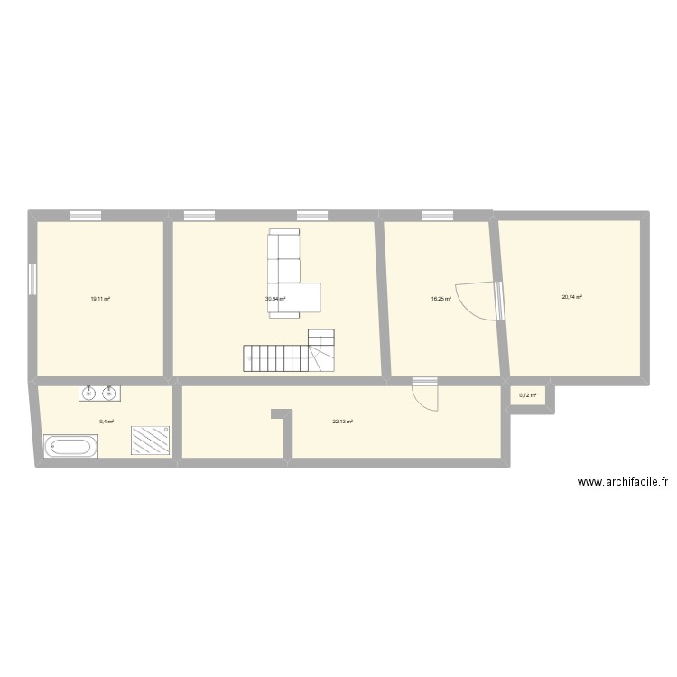 Maiosn plan intérieur. Plan de 7 pièces et 119 m2