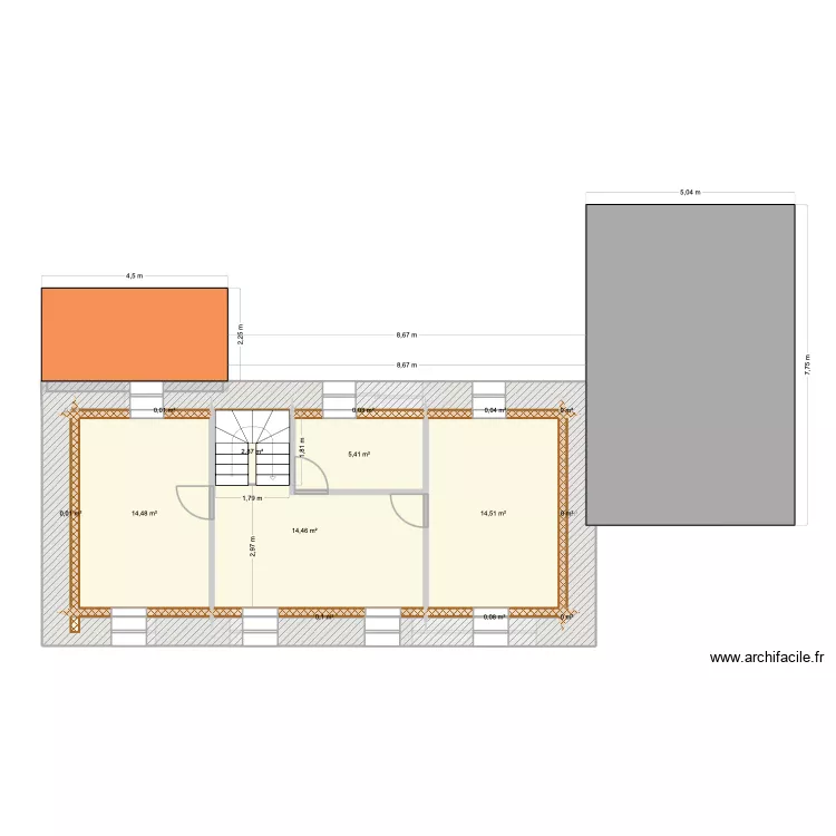 Maison Ploun2. Plan de 39  et 262 m²